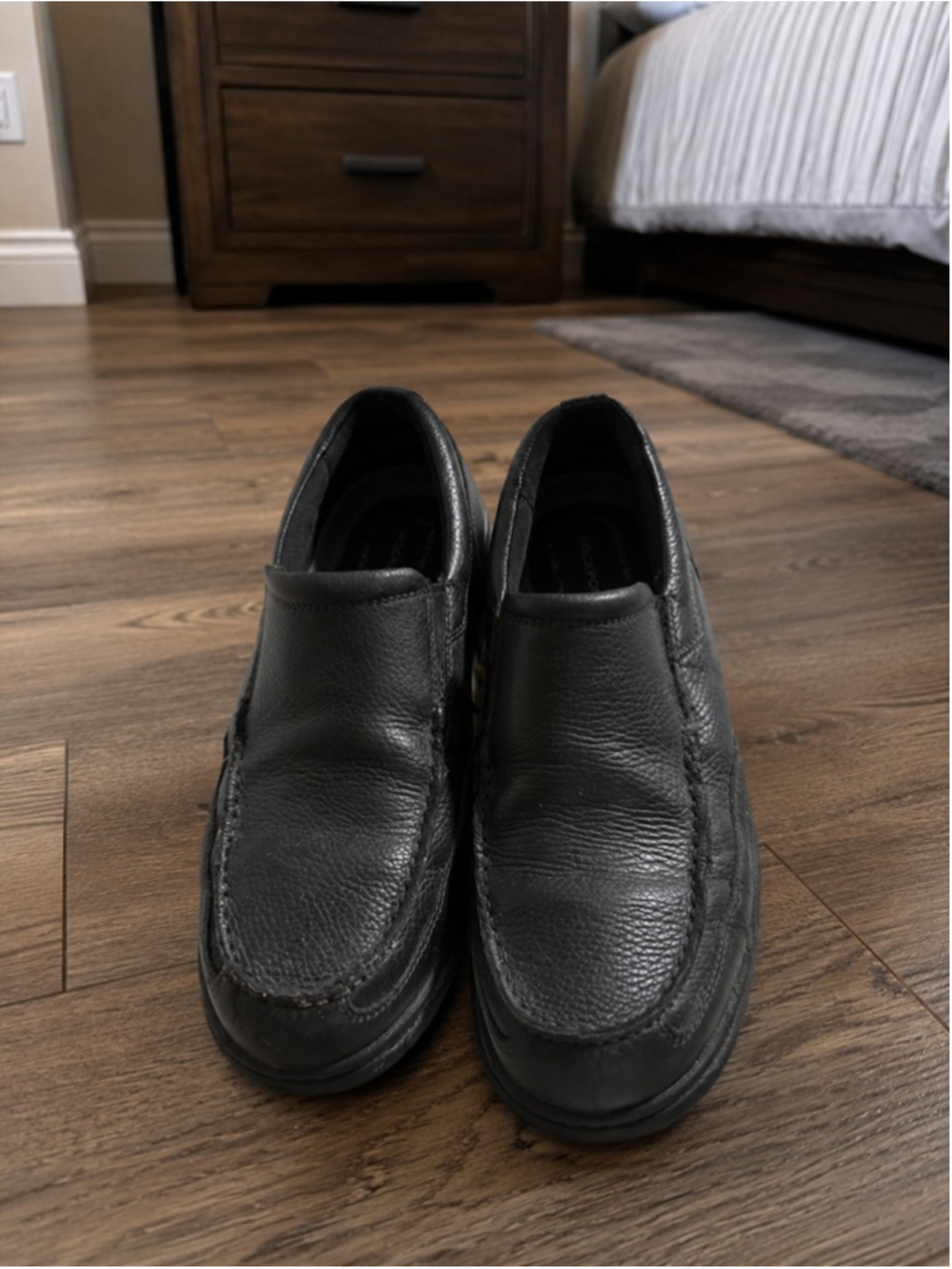 Rockport CG8965 Men’s Black Leather Slip Resistant Slip-On Loafers Size 9.5 - Picture 2 of 9